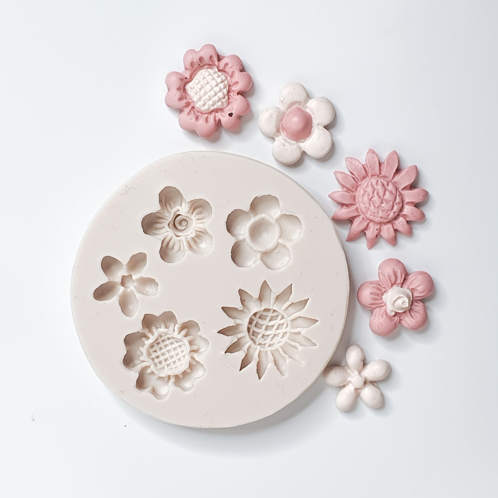 Stud Flowers Assorted 1 - Silicone Mould