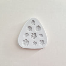 Load image into Gallery viewer, Stud Flowers Assorted 3 - Silicone Mould