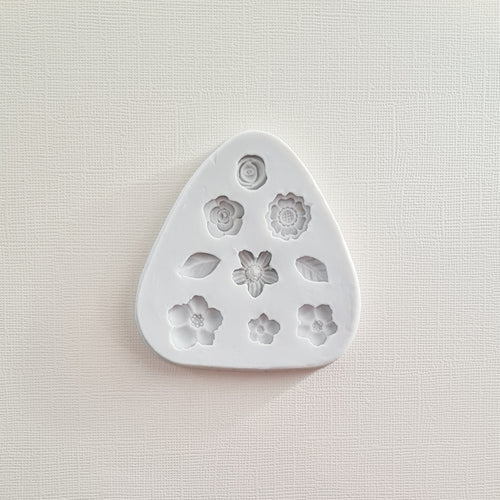 Stud Flowers Assorted 3 - Silicone Mould