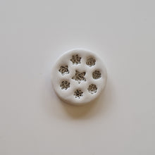 Load image into Gallery viewer, Stud Succulents - Silicone Mould