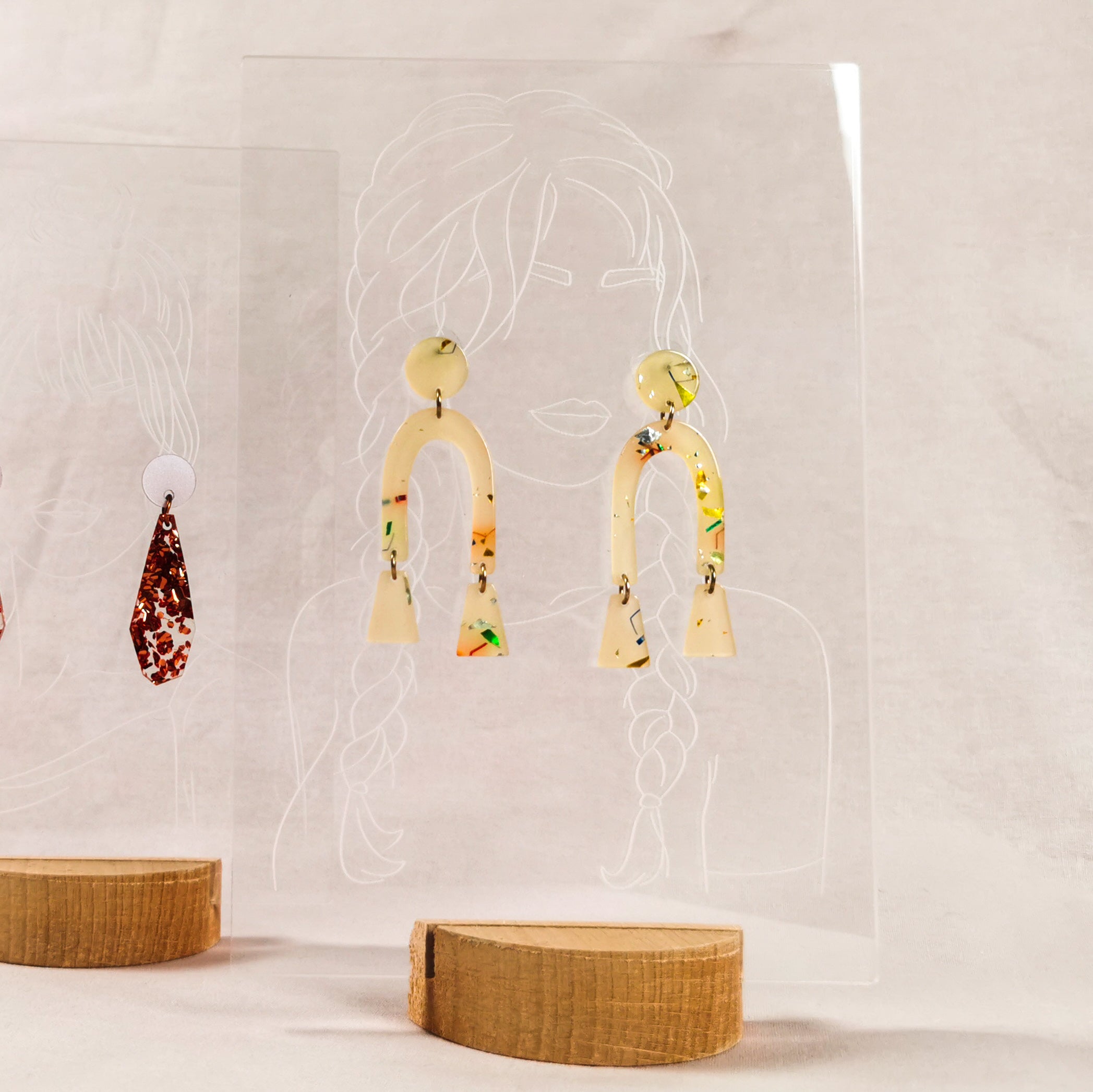 Illustrated Earring Display Stand